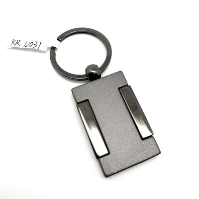 MOQ 500 Özel Logo ile Siyah Silah rengi Metal Anahtarlı Sahibi